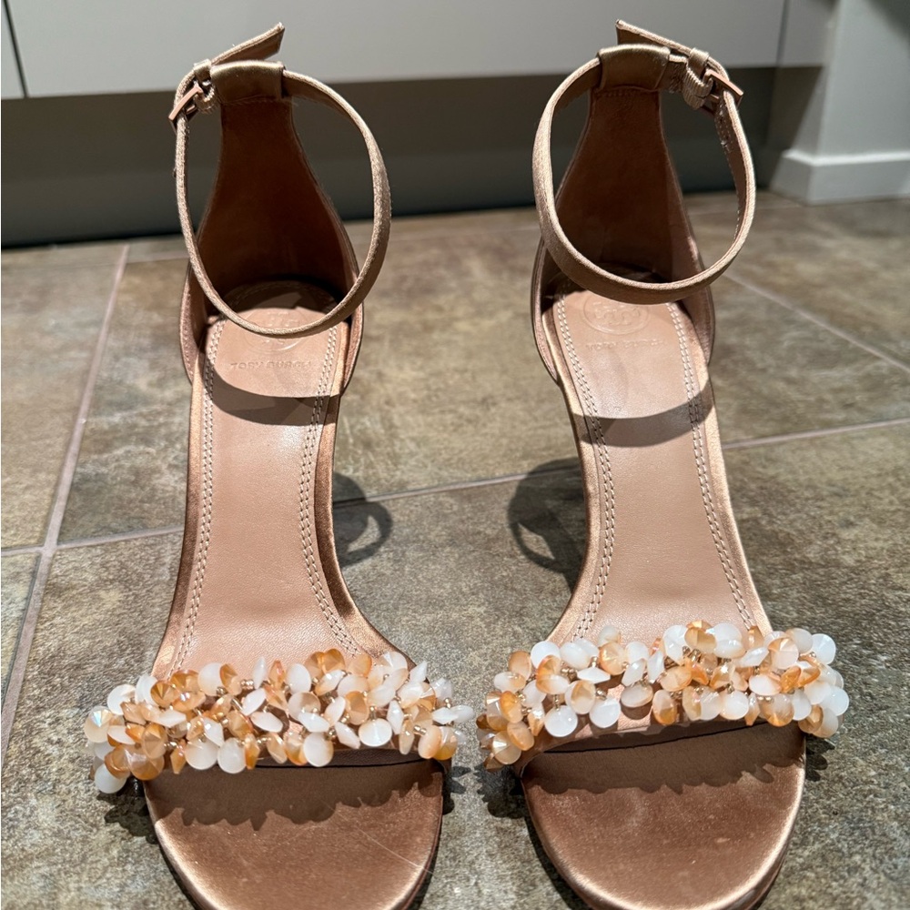 Tan and White High Heeled Sandals with Floral Embellishments